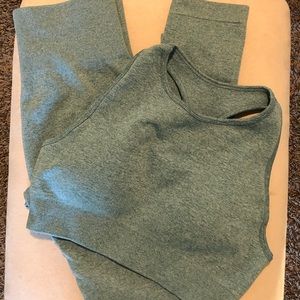 Gym workout set size M